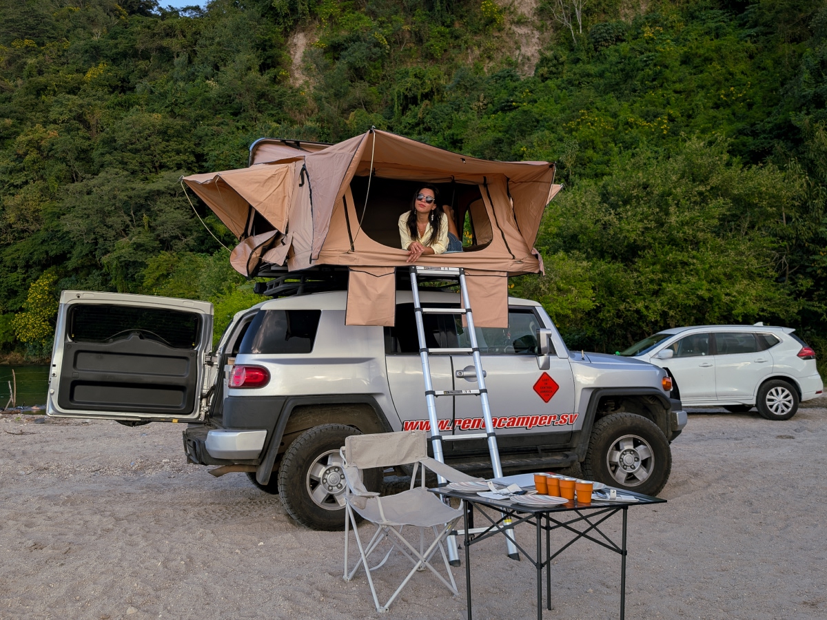 Jeep Grand Cherokee, Toyota FJ cruiser 1